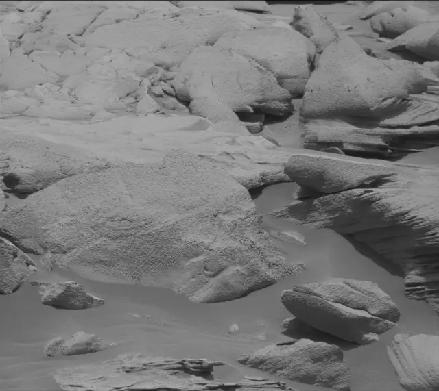 Sol 3413: Mast Camera (Mastcam)