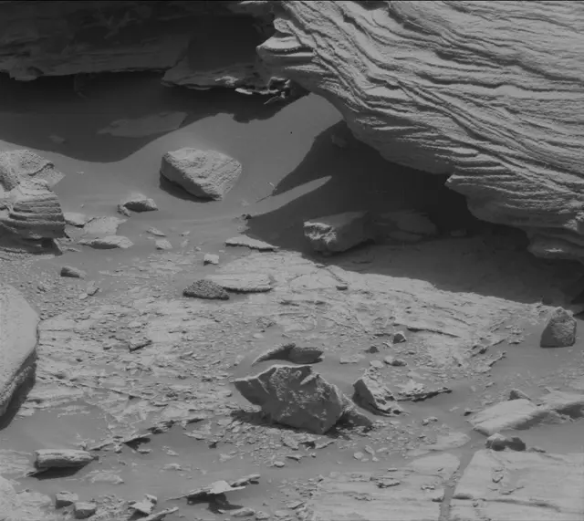Sol 3413: Mast Camera (Mastcam)