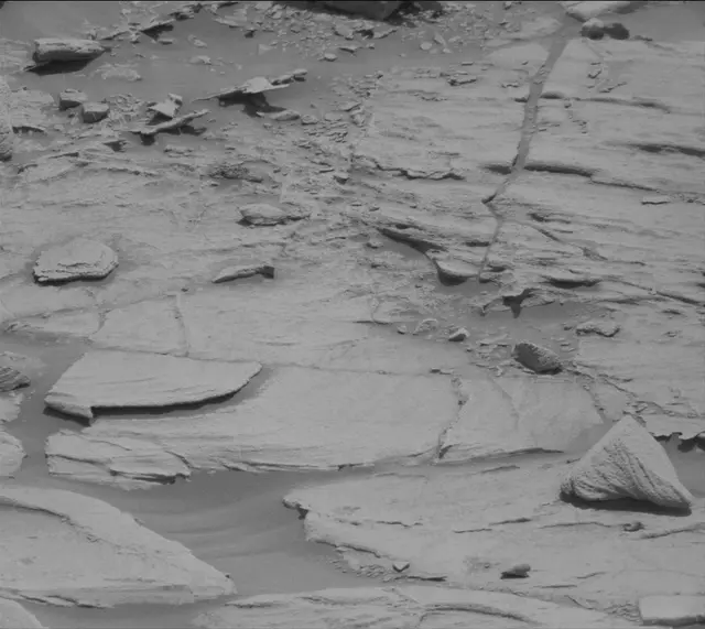 Sol 3413: Mast Camera (Mastcam)