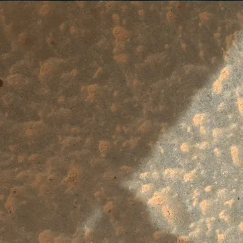 Sol 3417: Mars Hand Lens Imager (MAHLI)