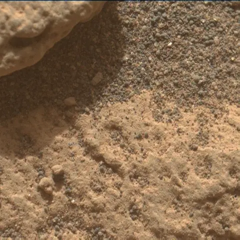 Sol 3419: Mars Hand Lens Imager (MAHLI)