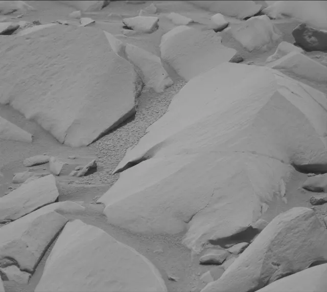 Sol 3421: Mast Camera (Mastcam)