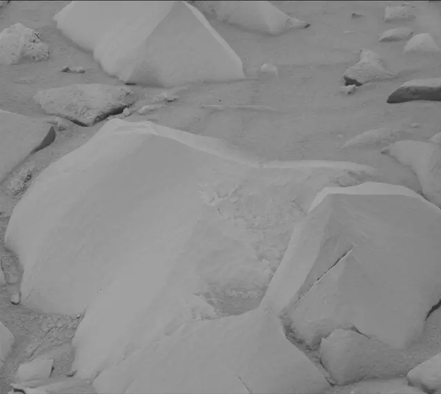 Sol 3421: Mast Camera (Mastcam)