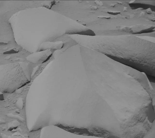 Sol 3421: Mast Camera (Mastcam)