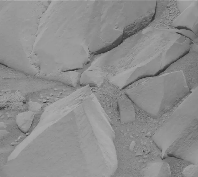 Sol 3421: Mast Camera (Mastcam)