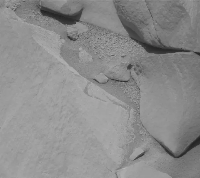 Sol 3421: Mast Camera (Mastcam)
