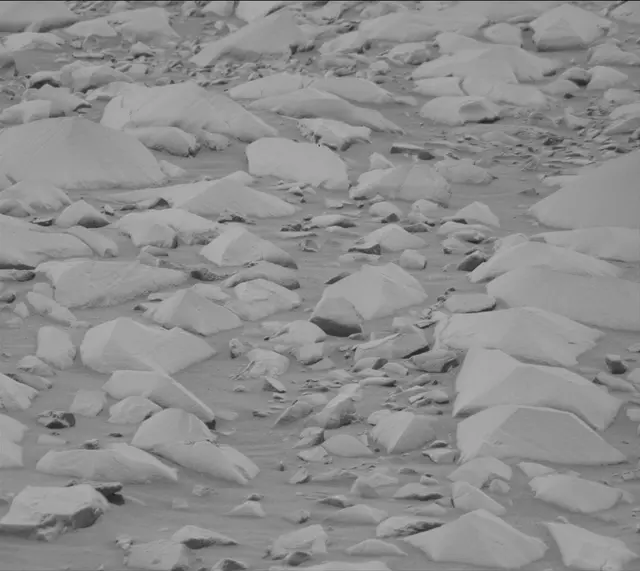 Sol 3422: Mast Camera (Mastcam)