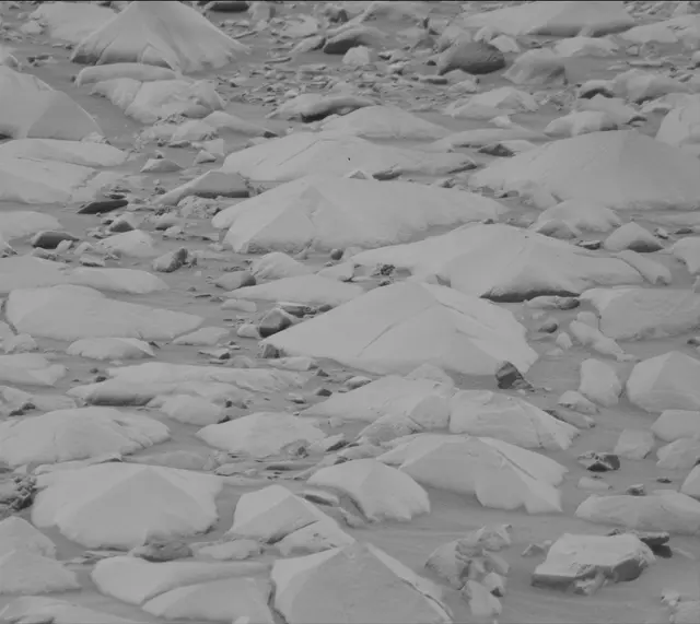 Sol 3422: Mast Camera (Mastcam)