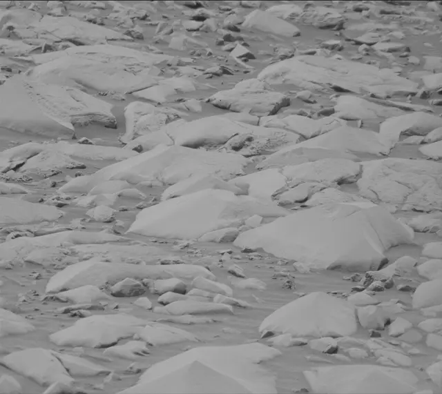 Sol 3422: Mast Camera (Mastcam)