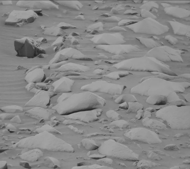 Sol 3422: Mast Camera (Mastcam)