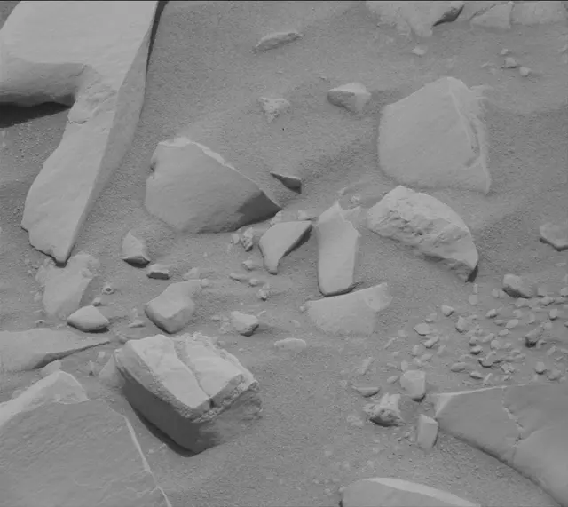 Sol 3422: Mast Camera (Mastcam)