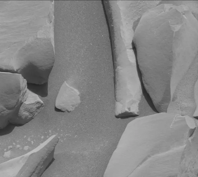 Sol 3422: Mast Camera (Mastcam)