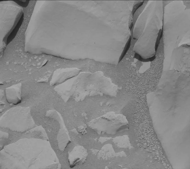 Sol 3422: Mast Camera (Mastcam)