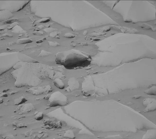 Sol 3423: Mast Camera (Mastcam)