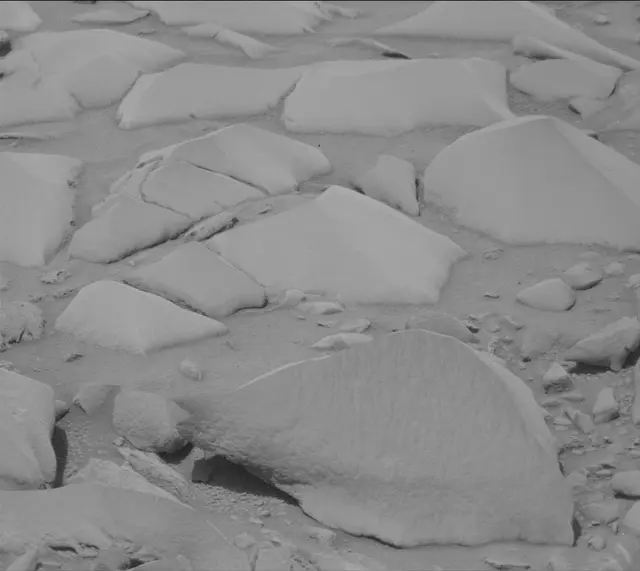 Sol 3423: Mast Camera (Mastcam)