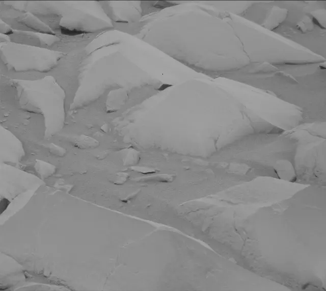Sol 3423: Mast Camera (Mastcam)