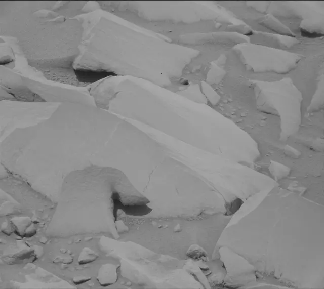 Sol 3423: Mast Camera (Mastcam)