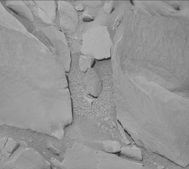 Sol 3423: Mast Camera (Mastcam)