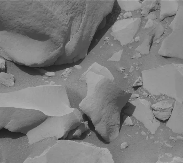 Sol 3423: Mast Camera (Mastcam)