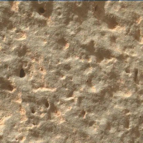Sol 3432: Mars Hand Lens Imager (MAHLI)