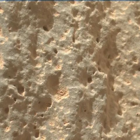 Sol 3432: Mars Hand Lens Imager (MAHLI)