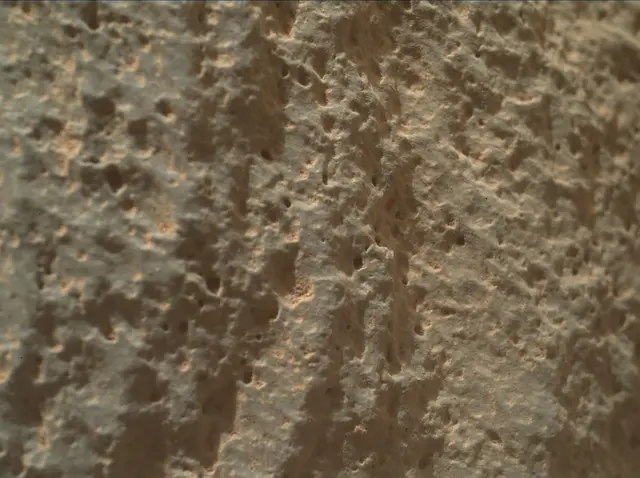 Sol 3432: Mars Hand Lens Imager (MAHLI)