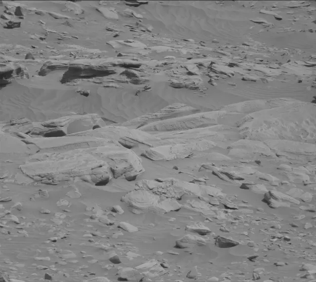 Sol 3435: Mast Camera (Mastcam)