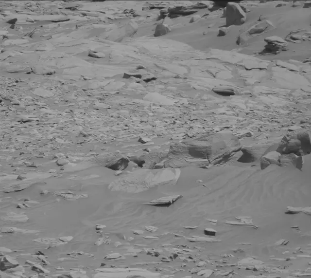 Sol 3435: Mast Camera (Mastcam)
