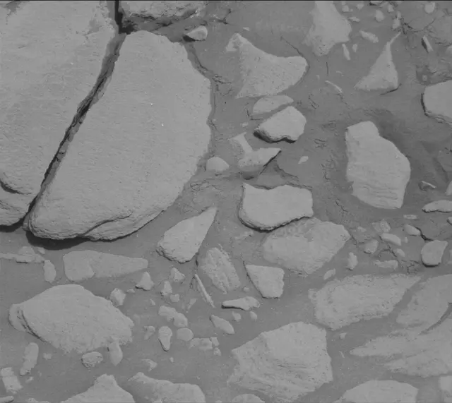 Sol 3435: Mast Camera (Mastcam)