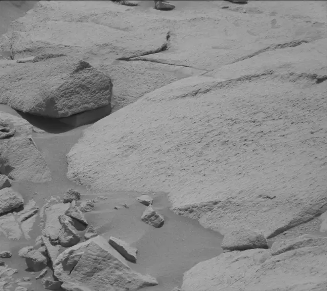 Sol 3435: Mast Camera (Mastcam)