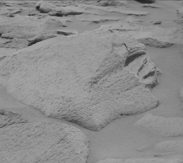 Sol 3435: Mast Camera (Mastcam)