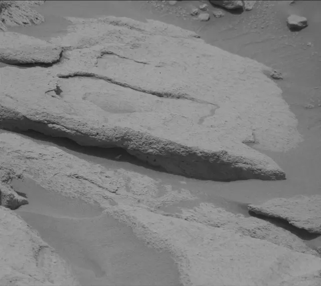 Sol 3435: Mast Camera (Mastcam)