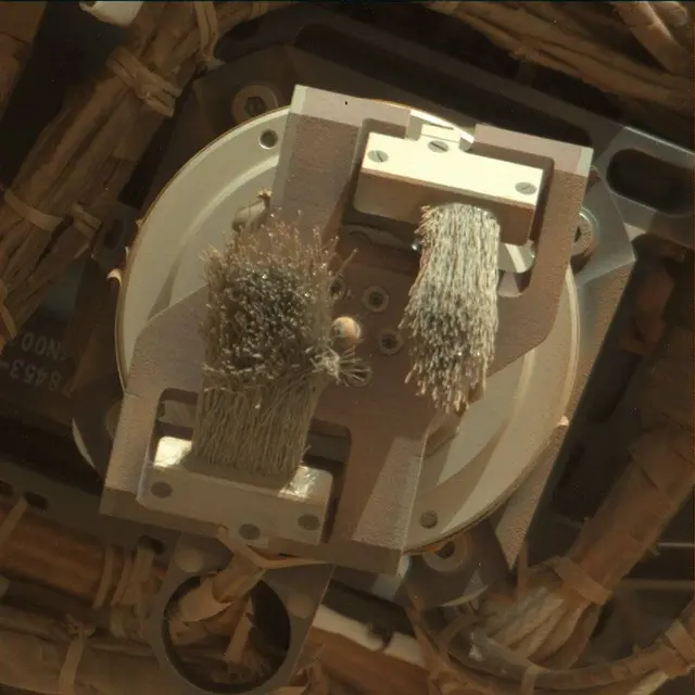 Sol 3435: Mast Camera (Mastcam)