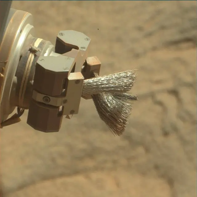 Sol 3435: Mast Camera (Mastcam)