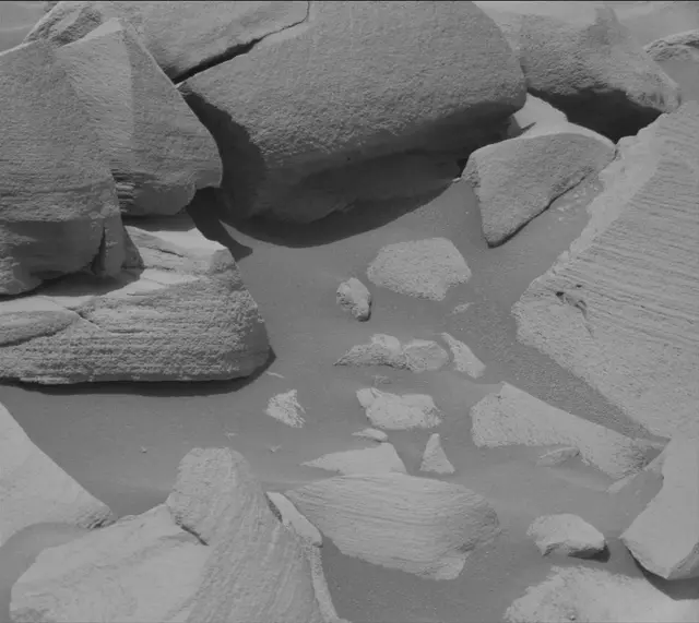 Sol 3436: Mast Camera (Mastcam)