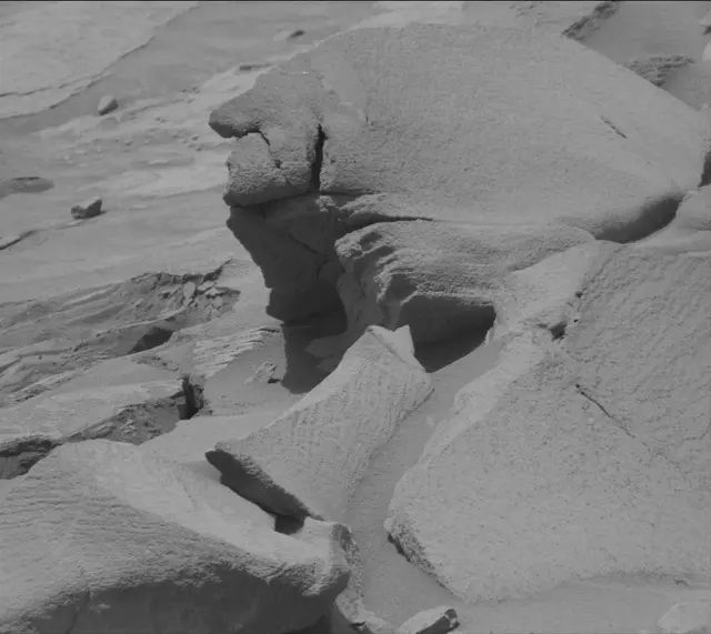 Sol 3436: Mast Camera (Mastcam)