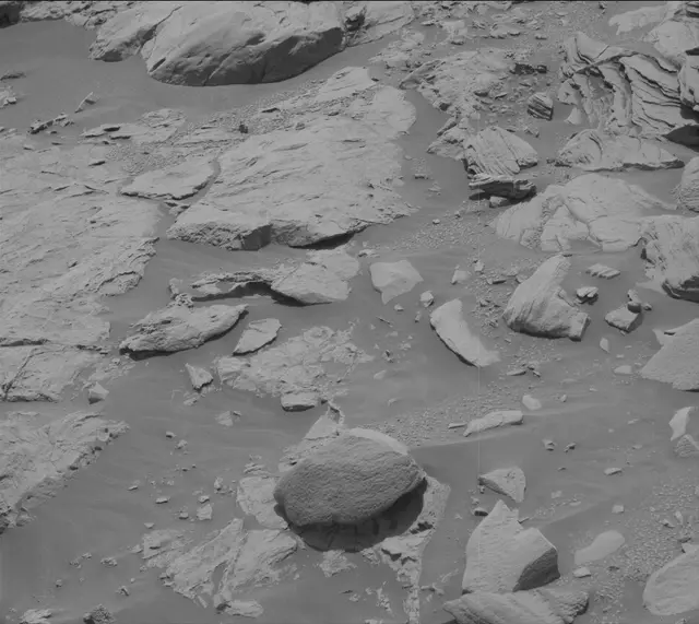 Sol 3437: Mast Camera (Mastcam)