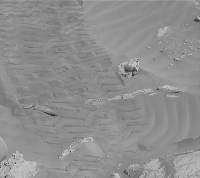 Sol 3437: Mast Camera (Mastcam)