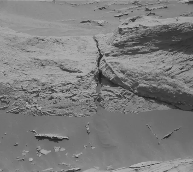 Sol 3437: Mast Camera (Mastcam)