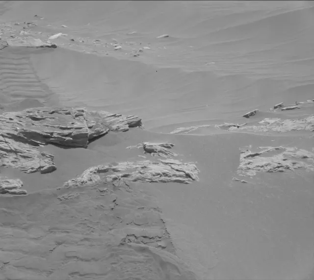 Sol 3437: Mast Camera (Mastcam)