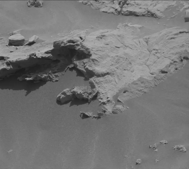 Sol 3437: Mast Camera (Mastcam)