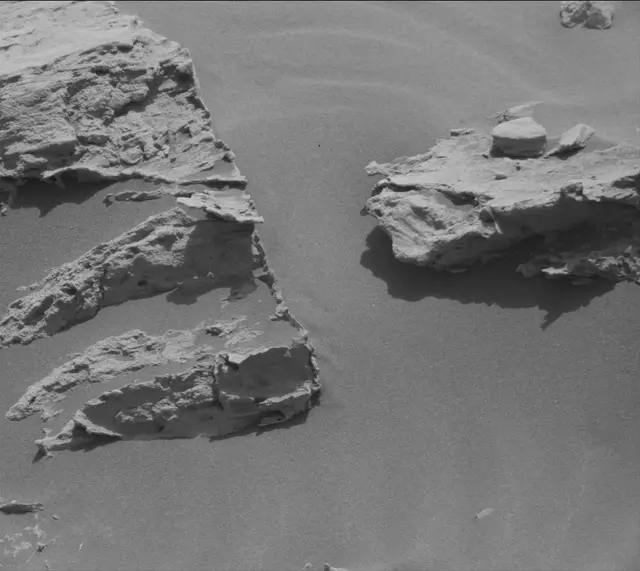 Sol 3437: Mast Camera (Mastcam)