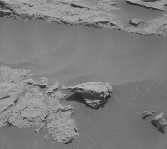 Sol 3437: Mast Camera (Mastcam)