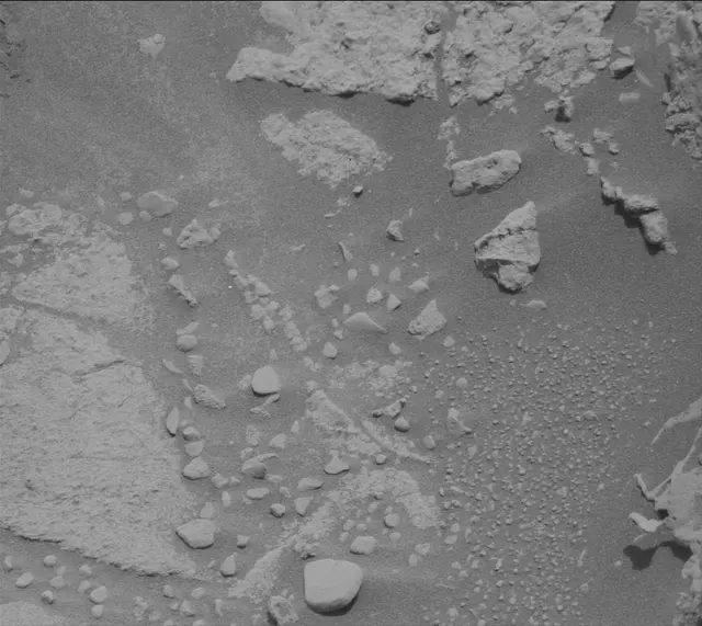 Sol 3437: Mast Camera (Mastcam)