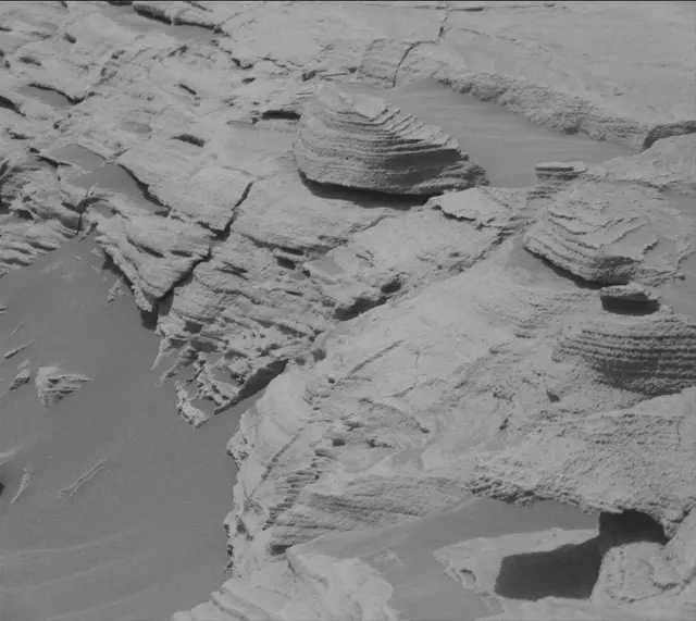 Sol 3439: Mast Camera (Mastcam)