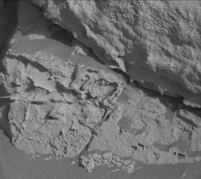 Sol 3442: Mast Camera (Mastcam)