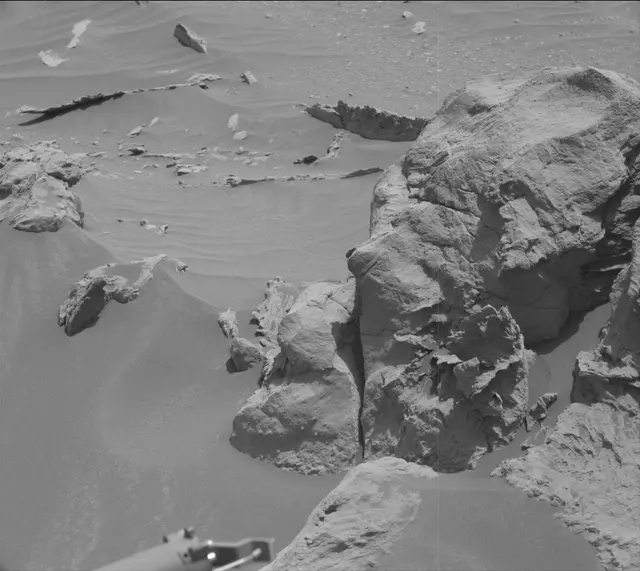 Sol 3443: Mast Camera (Mastcam)