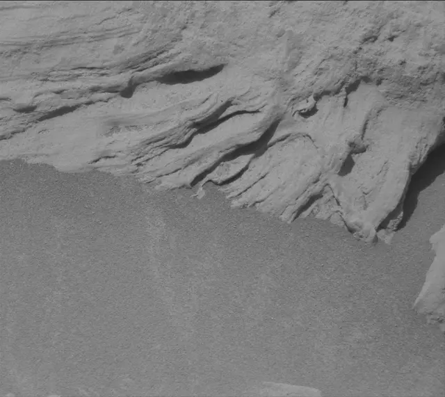 Sol 3444: Mast Camera (Mastcam)