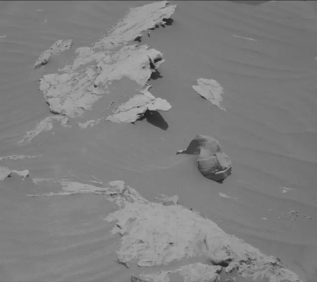 Sol 3444: Mast Camera (Mastcam)