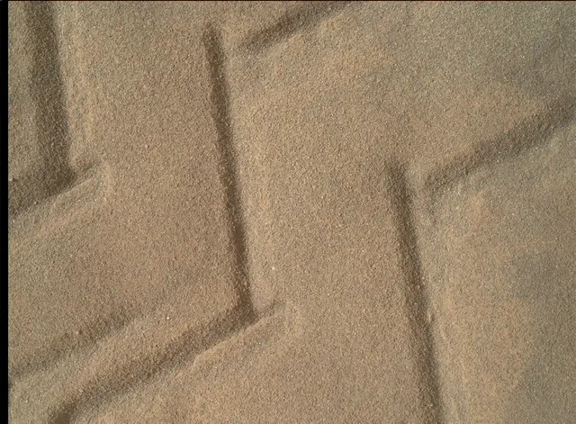 Sol 3447: Mars Hand Lens Imager (MAHLI)